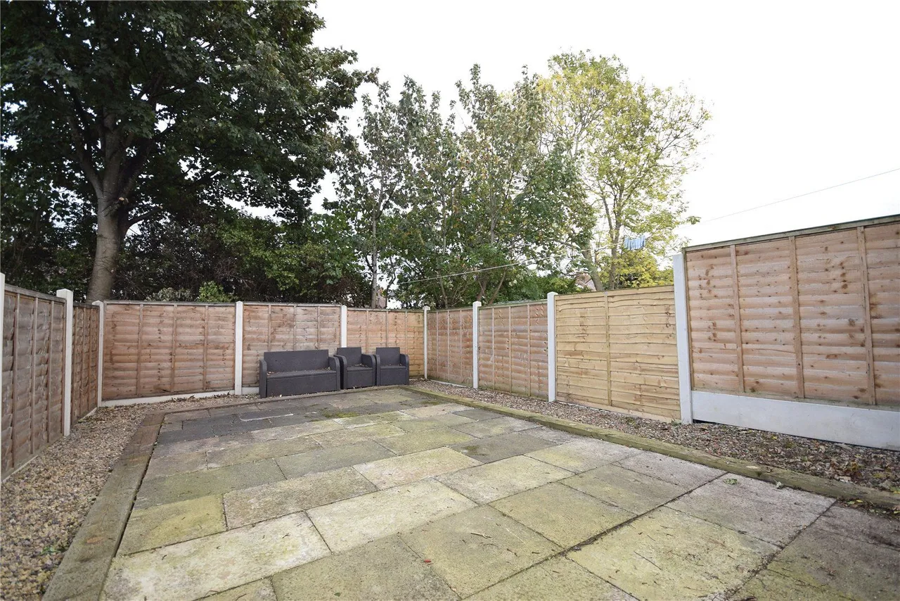 Westway, Farsley, LS28, photo 9