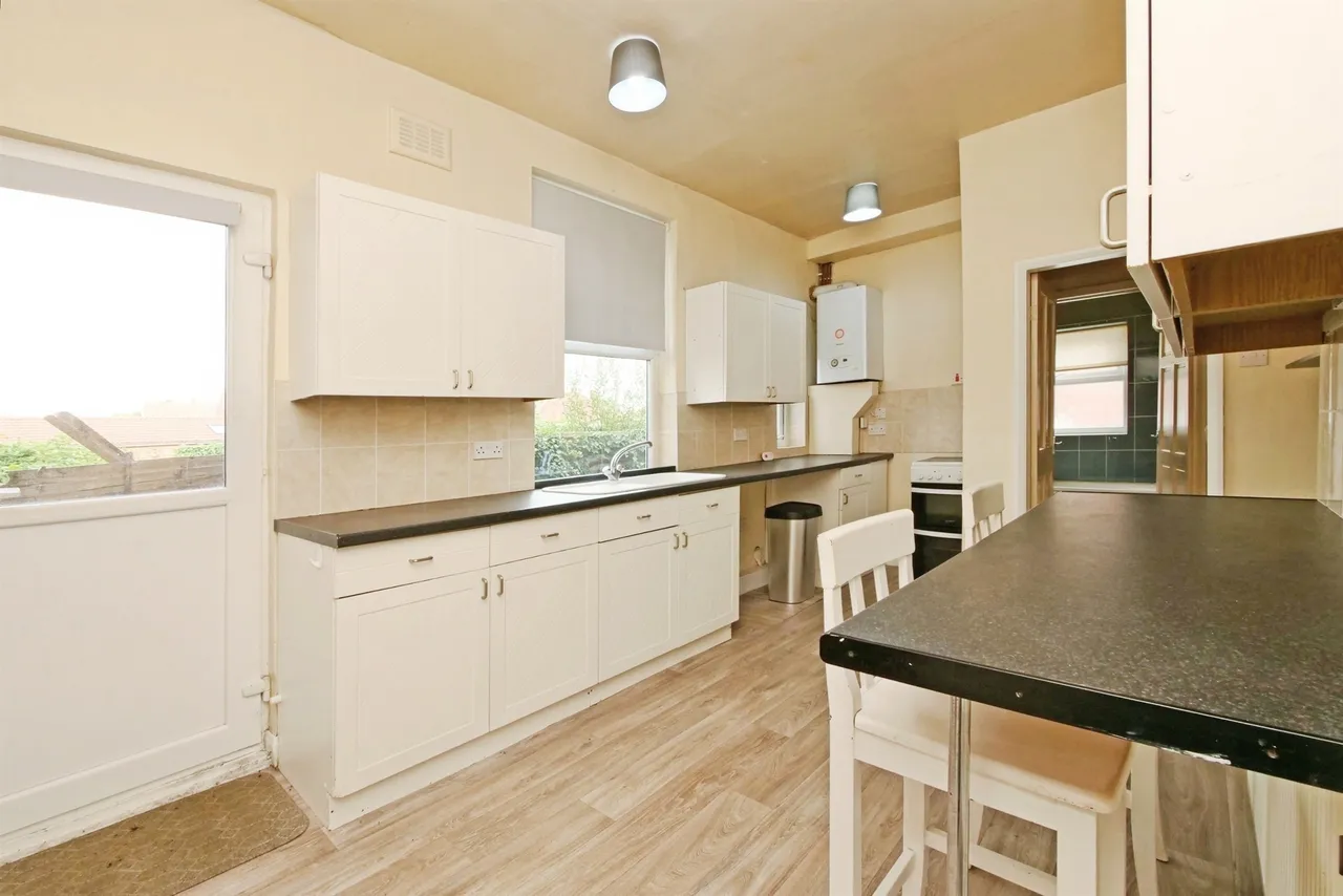 Station Road, Haxby, York, photo 9