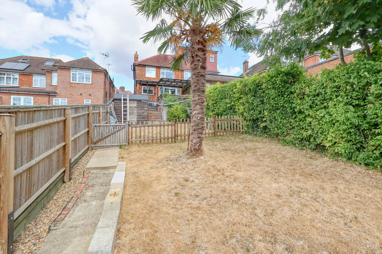 Totteridge Road, High Wycombe, HP13, photo 12