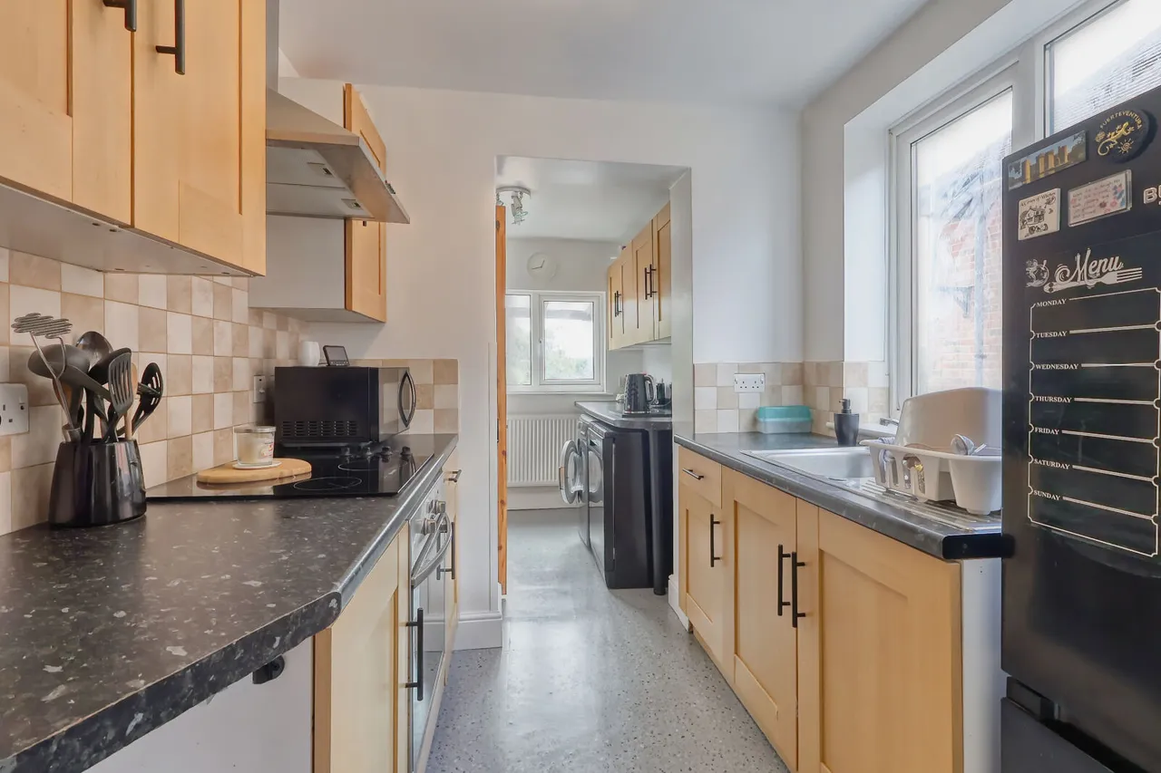 Totteridge Road, High Wycombe, HP13, photo 3