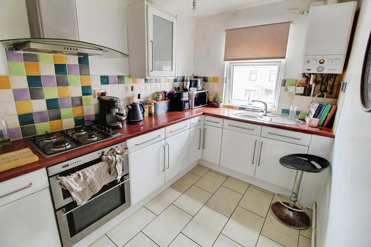 Southwick Close, Paston, PE4, photo 3