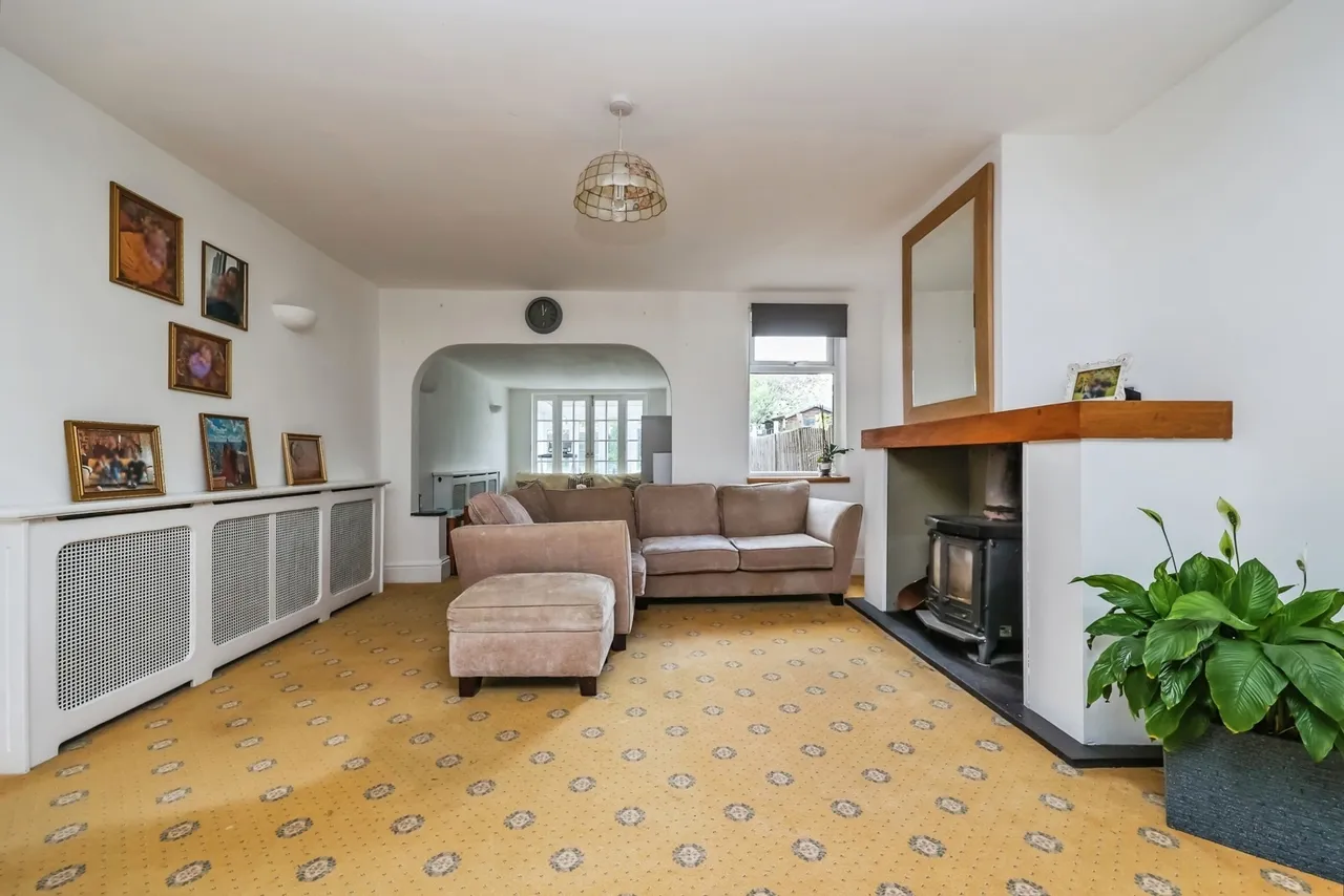 Nottingham Road, Gotham, NG11, photo 11