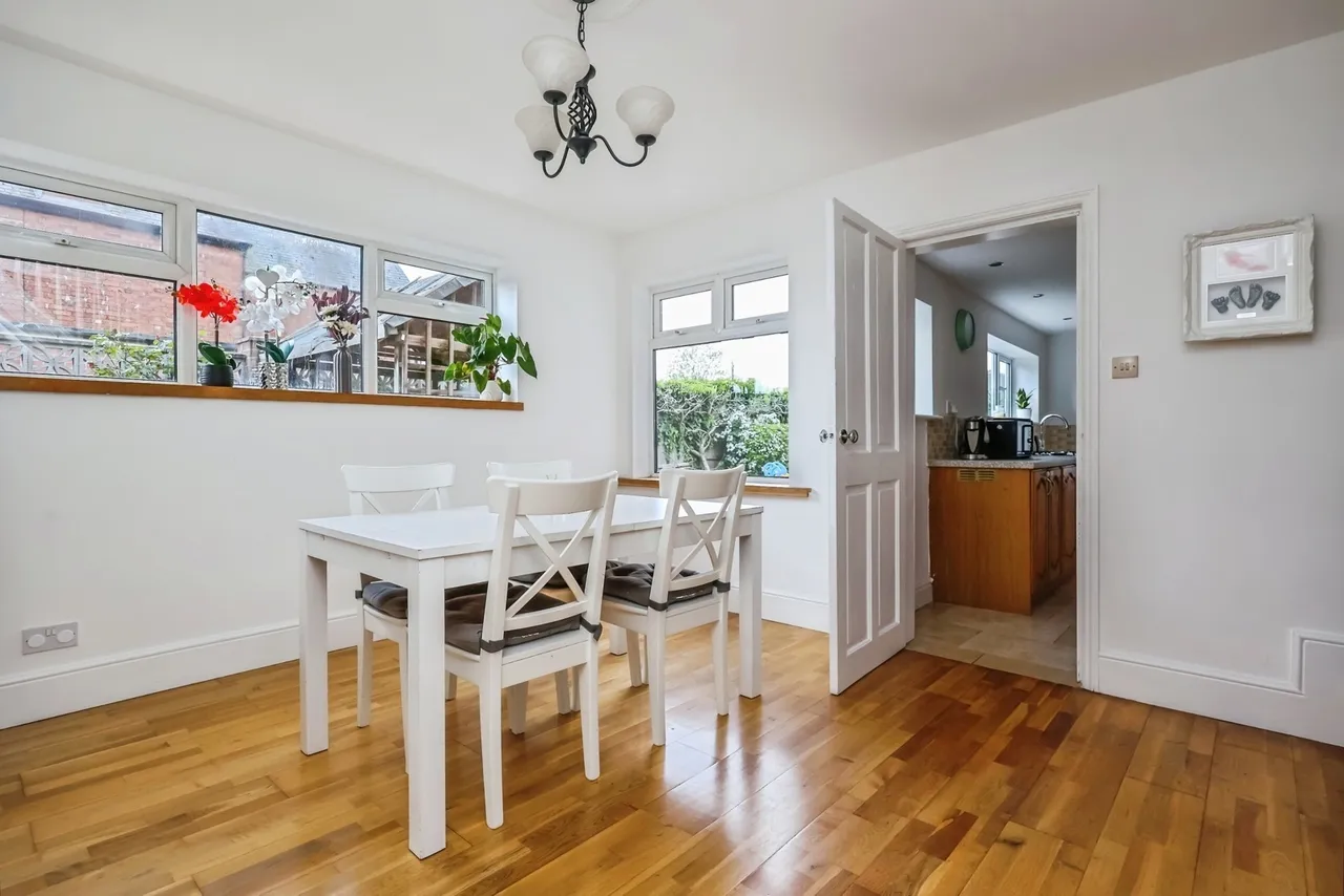 Nottingham Road, Gotham, NG11, photo 10