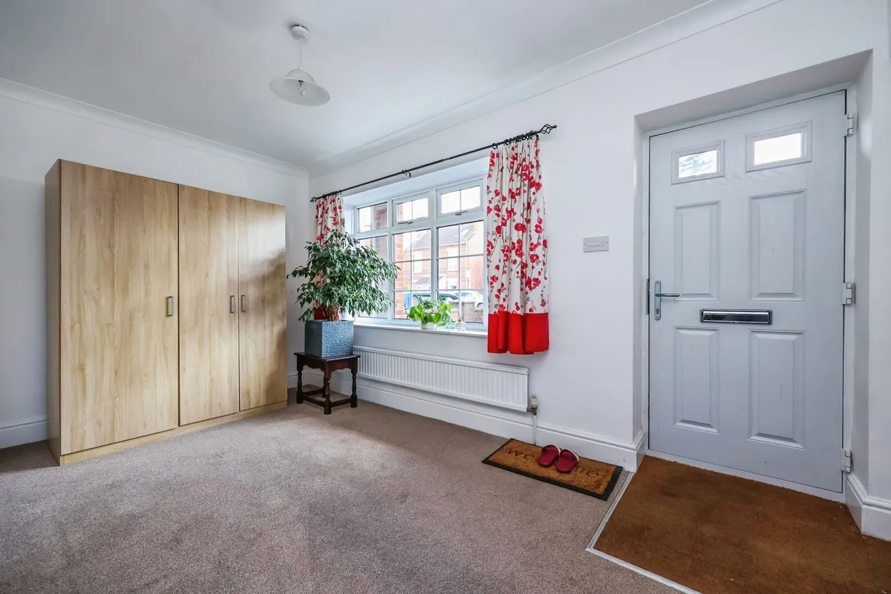 Nottingham Road, Gotham, NG11, photo 14