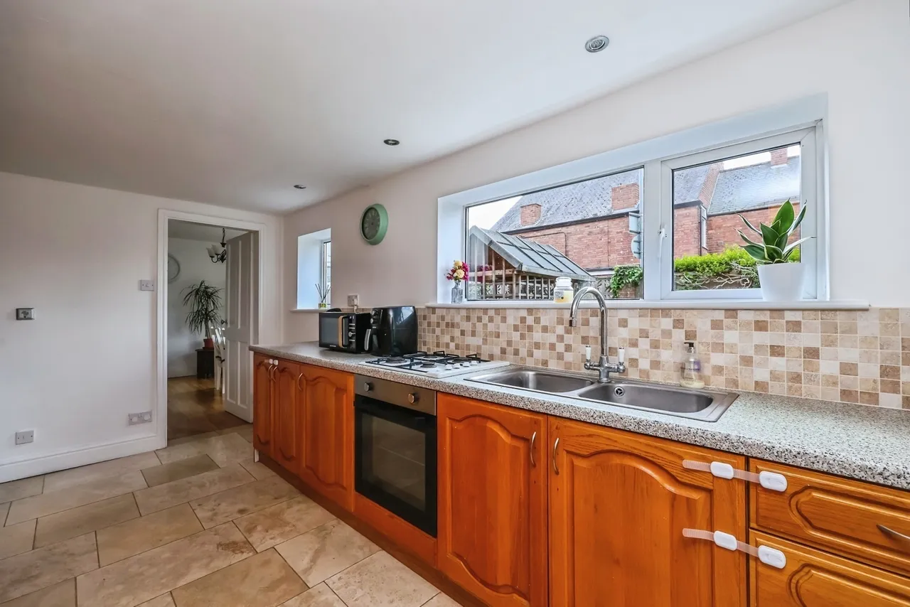 Nottingham Road, Gotham, NG11, photo 12