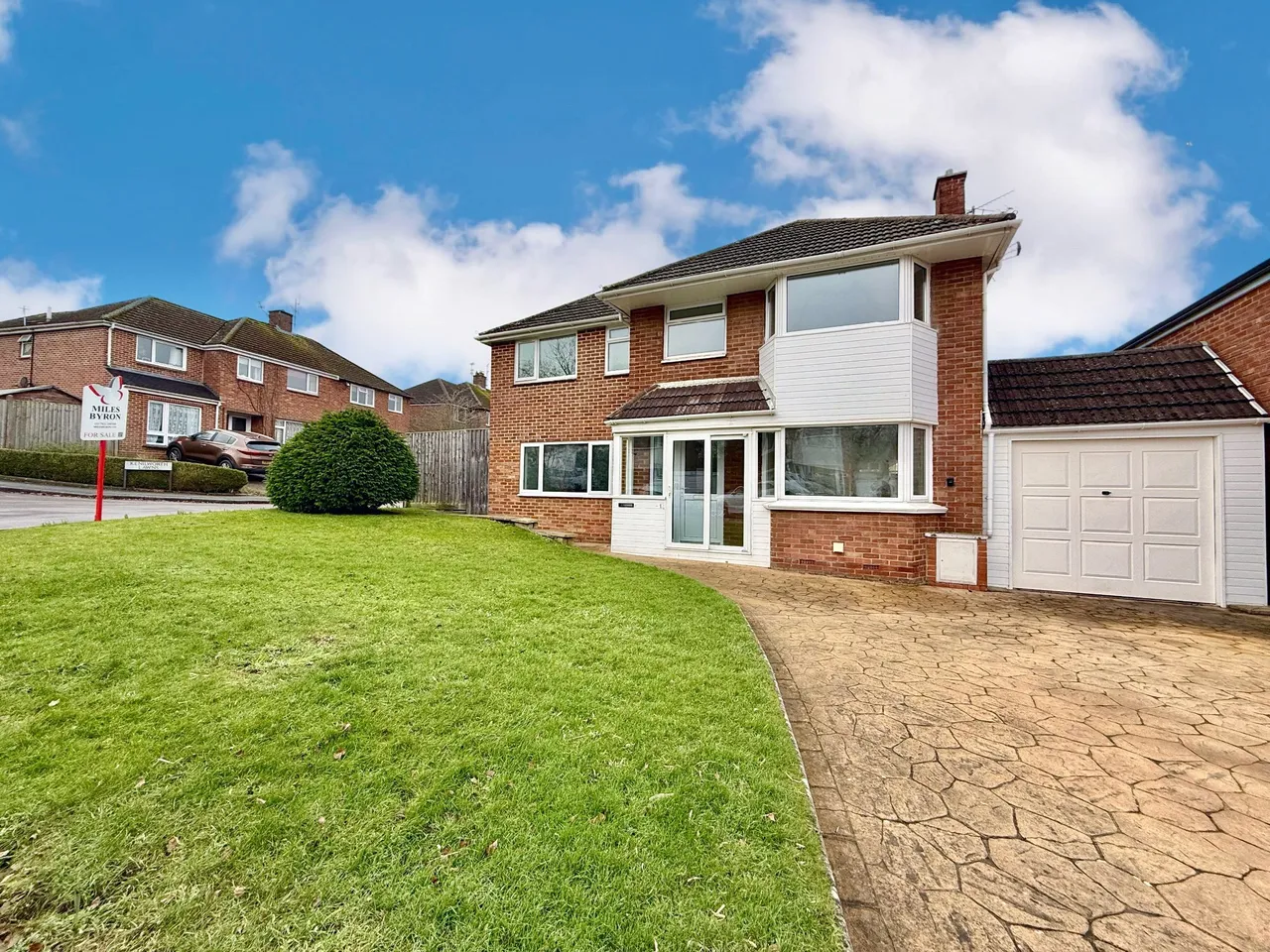 Cleeve Lawn, Swindon, Wiltshire, SN3 1LE, photo 19