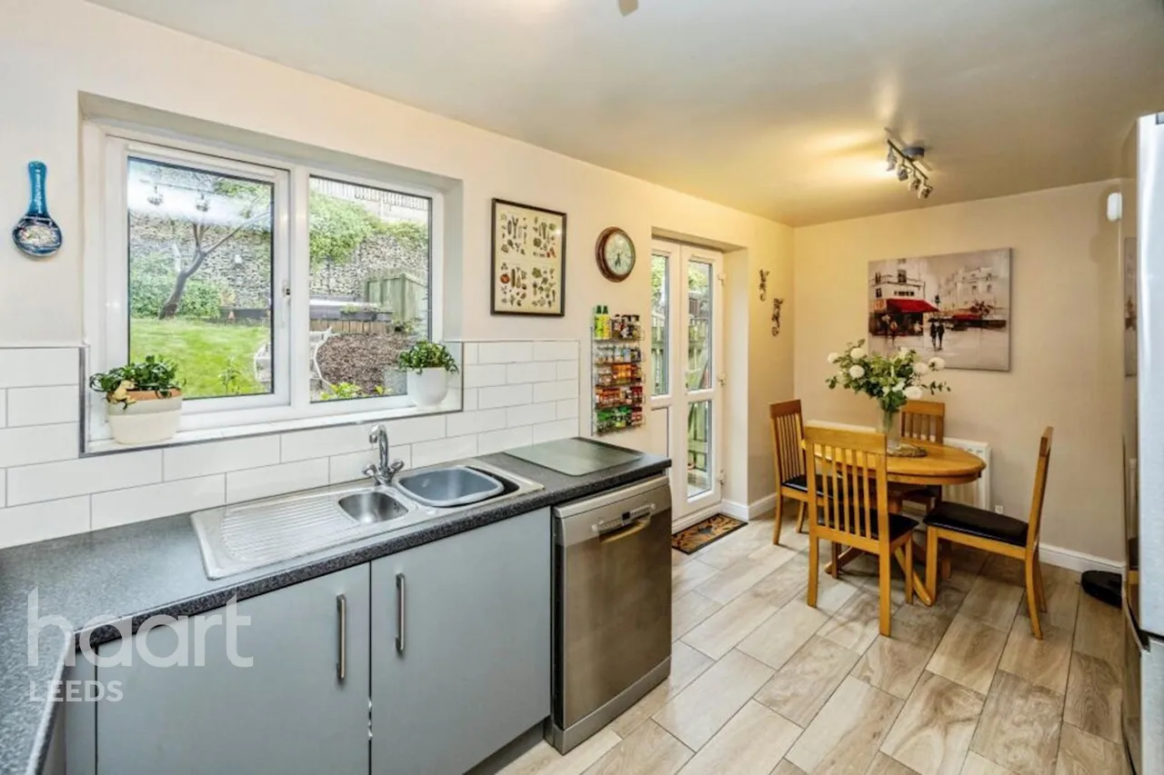Prospect Road, Huddersfield, HD3, photo 6