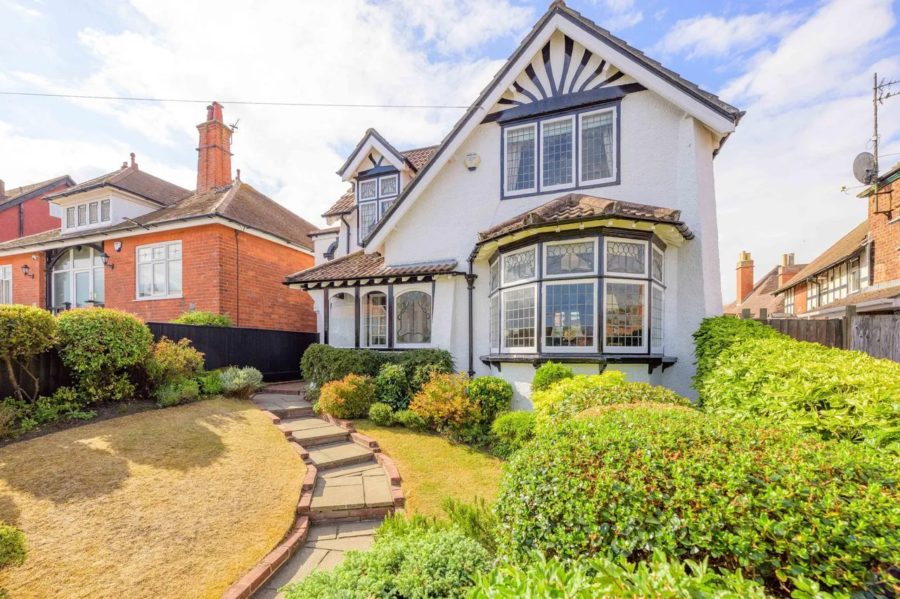 Trafalgar Avenue, Skegness, PE25, photo 37