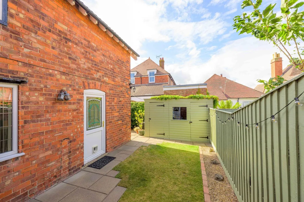 Trafalgar Avenue, Skegness, PE25, photo 27
