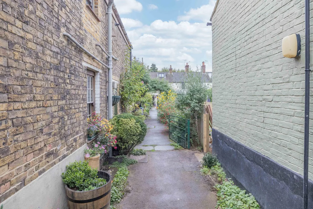 Nelson Terrace, Faversham, ME13, photo 12
