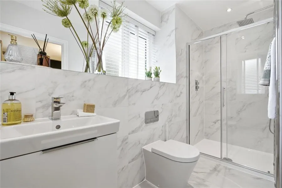 Bakeham Lane, Englefield Green, TW20, photo 6