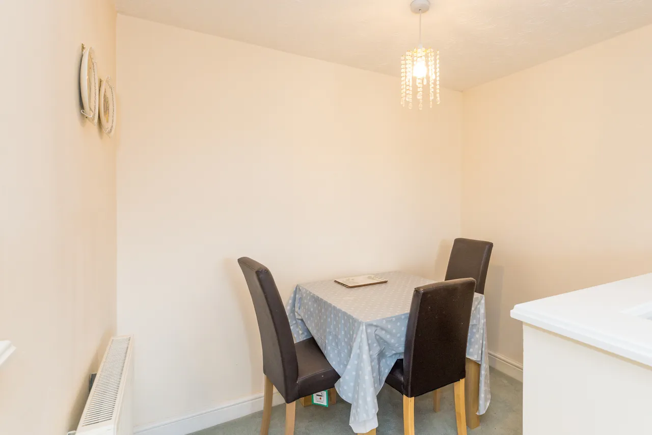 Grove Lane, Standish, WN6, photo 12