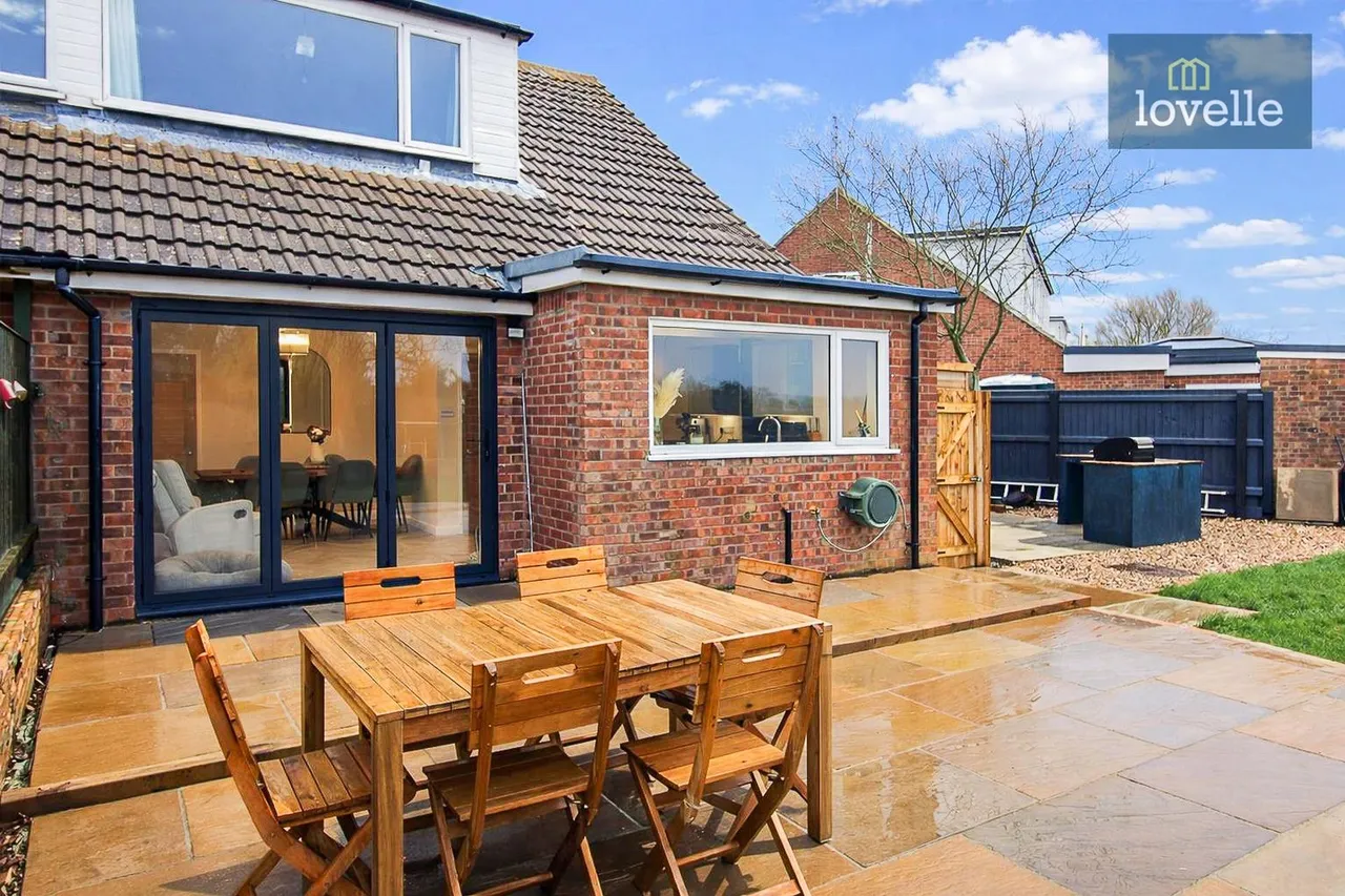 Laburnum Crescent, Louth, LN11, photo 18