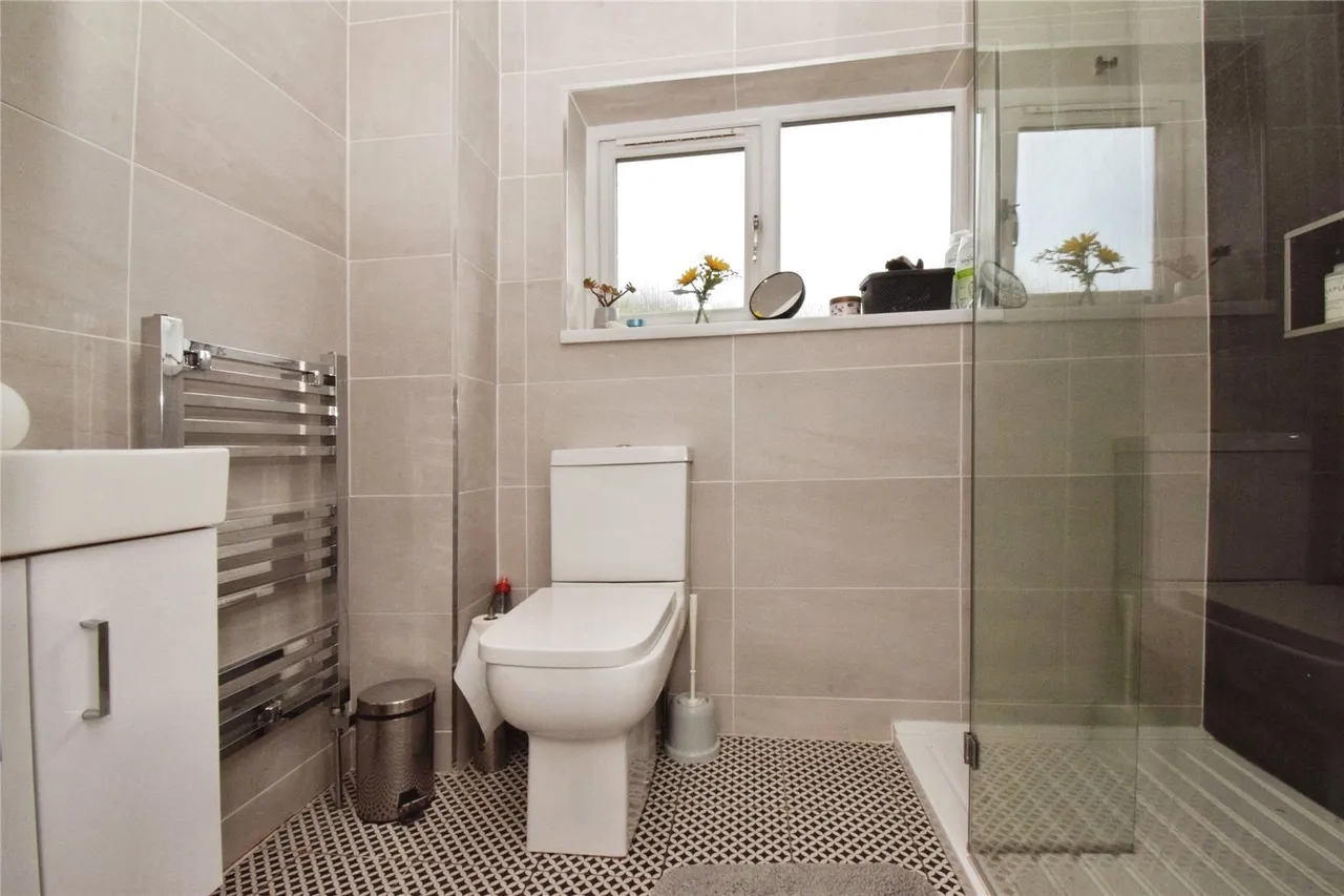 Arndale, Wigston, LE18, photo 8