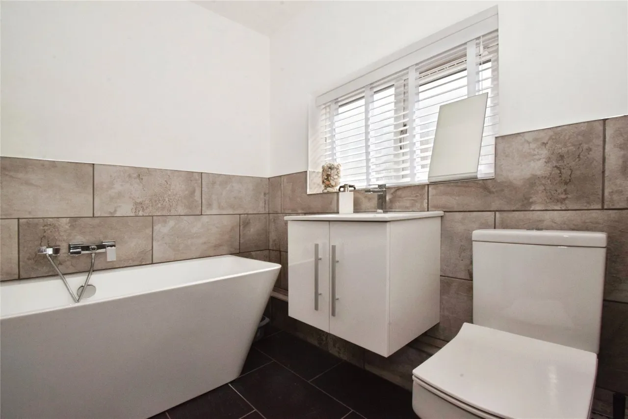 Arndale, Wigston, LE18, photo 11