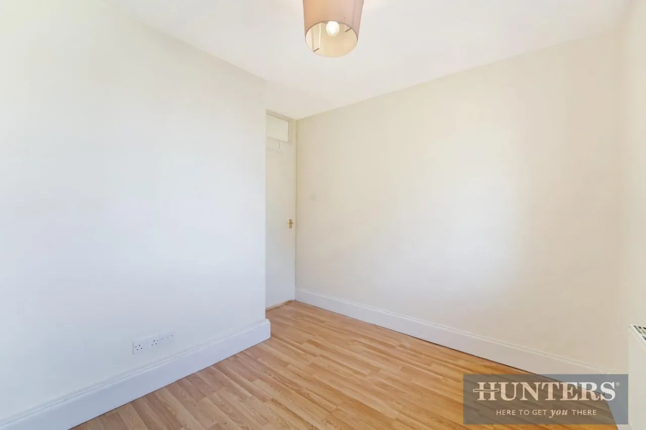 Bisley Close, Worcester Park, photo 12
