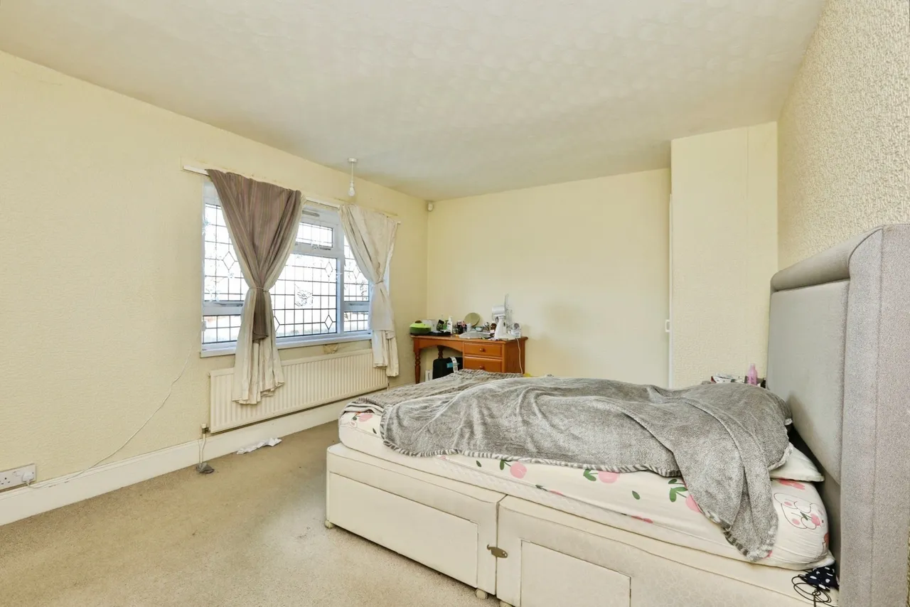 Yew Lane, Sheffield, South Yorkshire, S5, photo 9