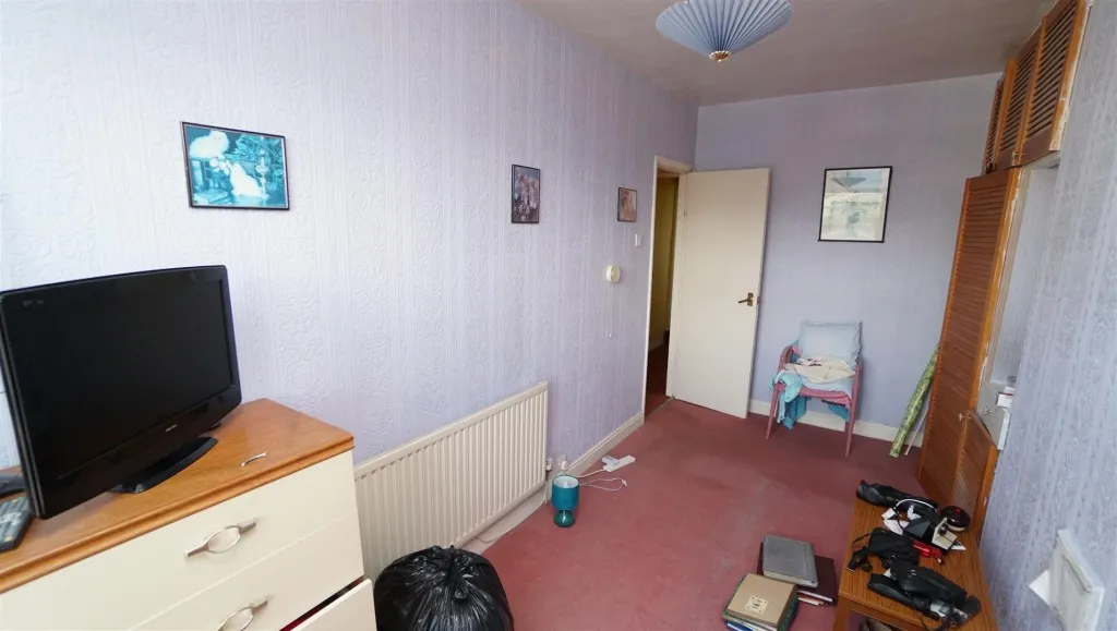 Holdsworth Square, Eccleshill, photo 7