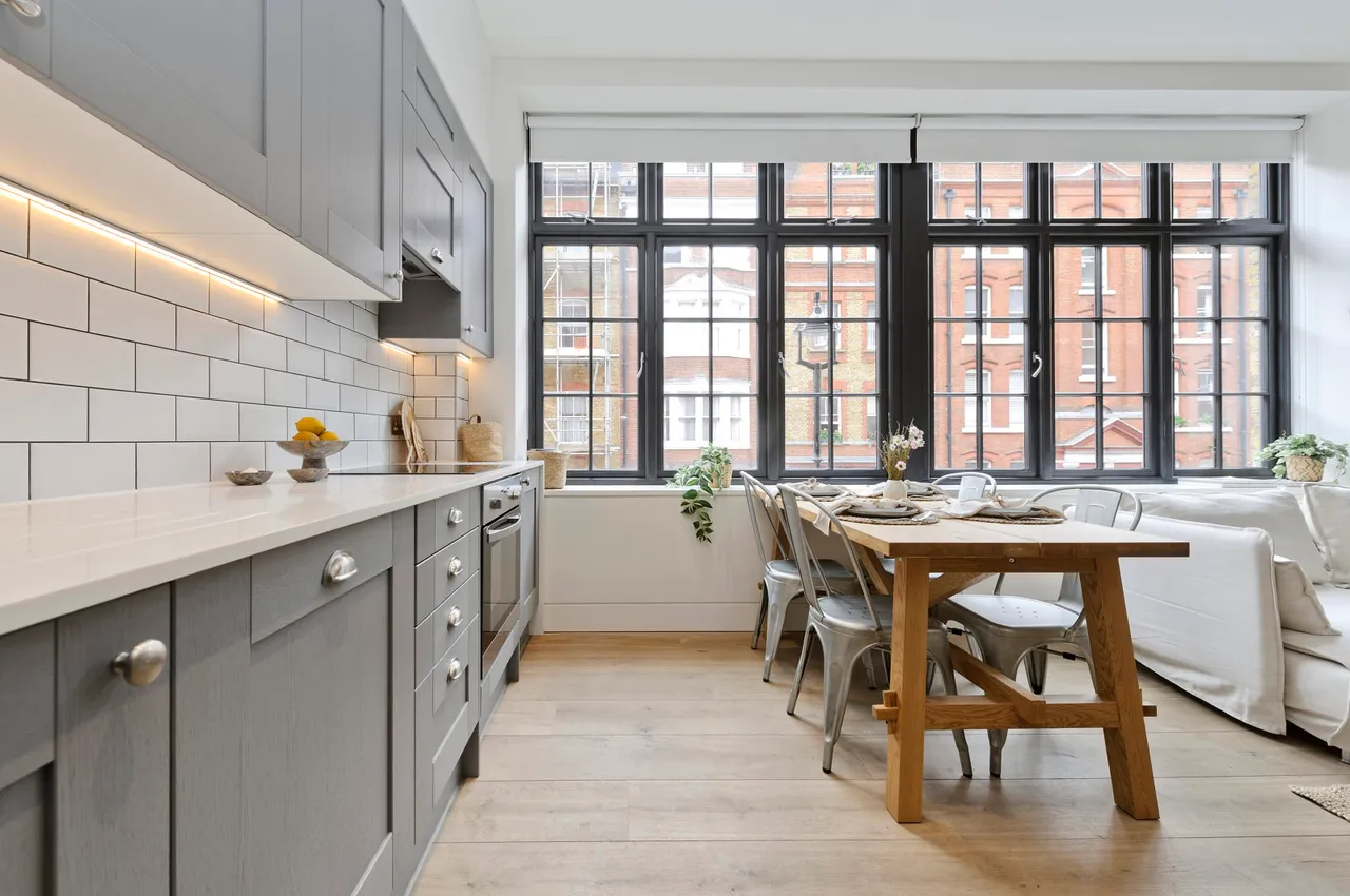 1 bed flat to rent — Great Titchfield Street, Fitzrovia, London, W1W 6RH