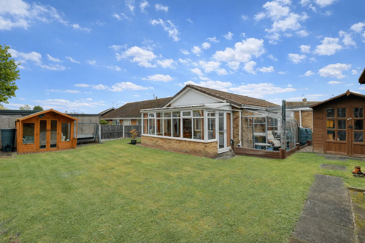 St. Peters Avenue, Scunthorpe, DN16, photo 4