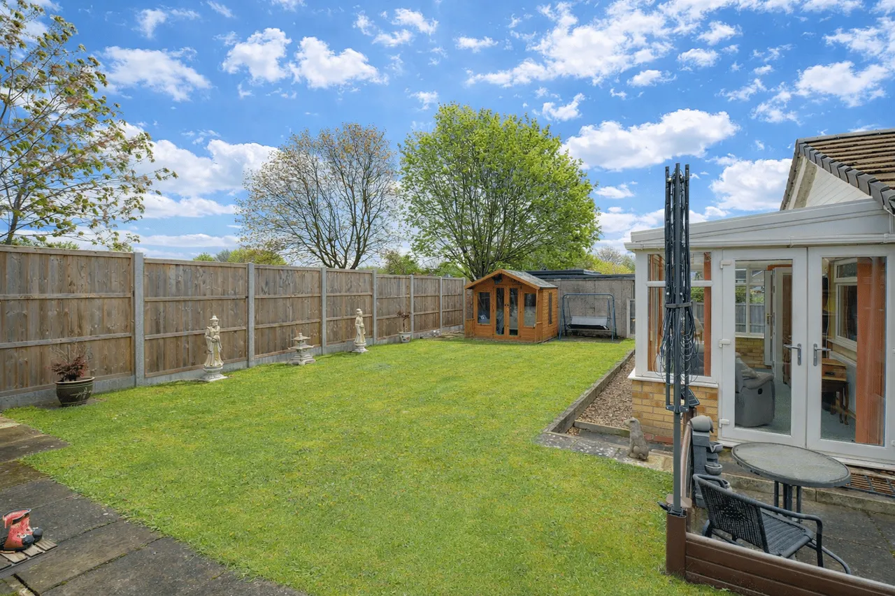 St. Peters Avenue, Scunthorpe, DN16, photo 2