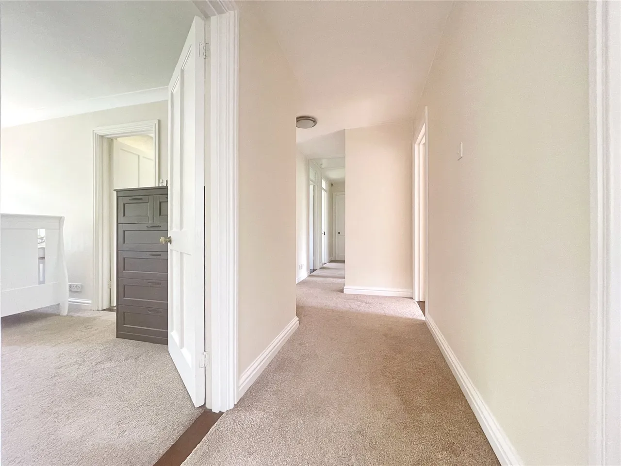 Musgrave Close, Hadley Wood, Hertfordshire, EN4 0LX, photo 10