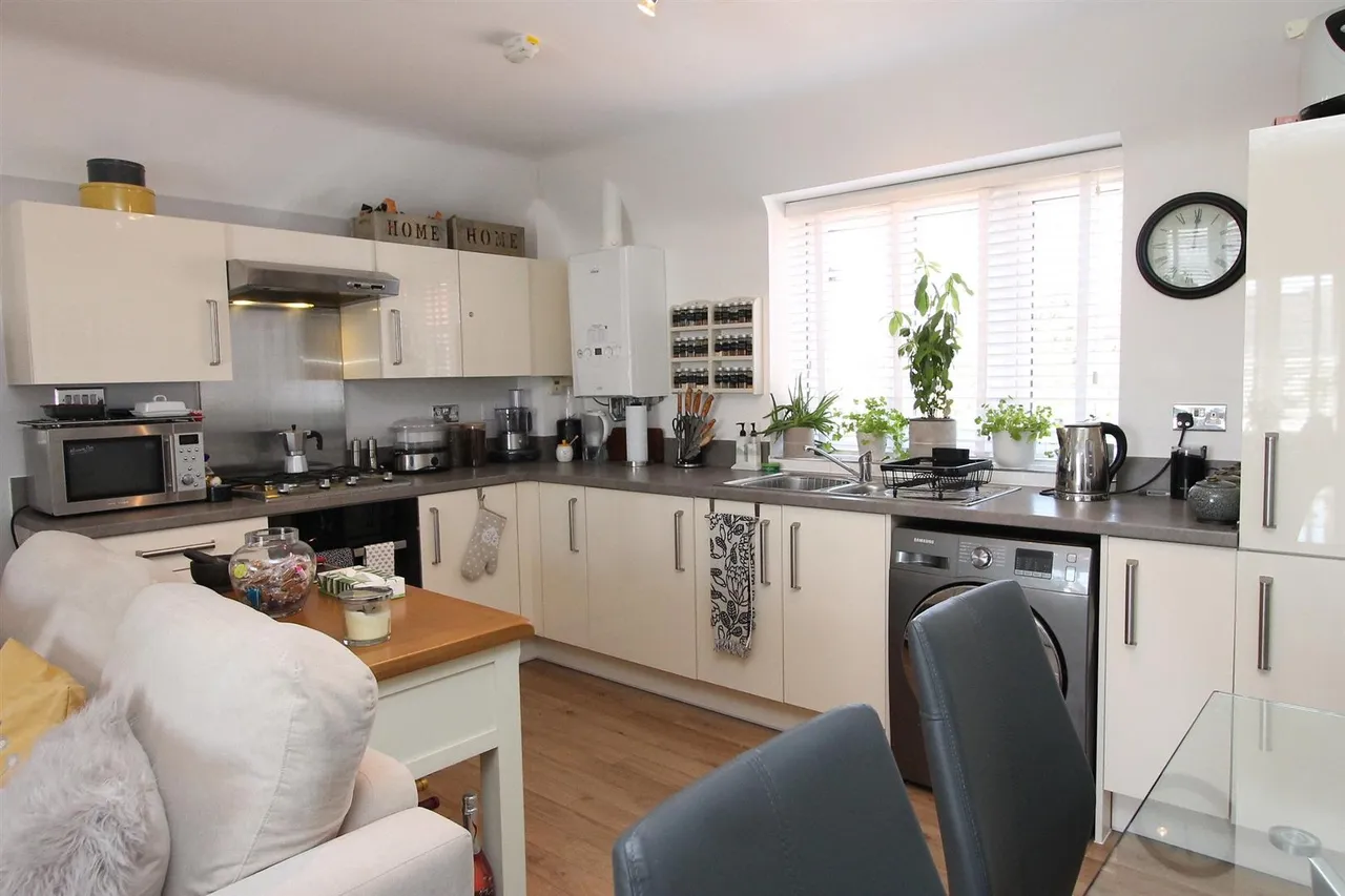 Durrant Mews, Hagley, Stourbridge, photo 2