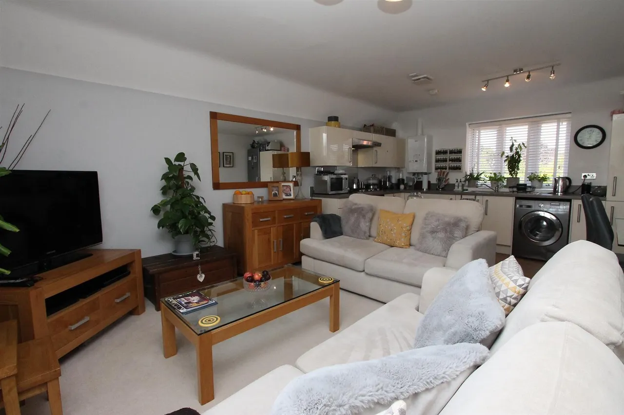 Durrant Mews, Hagley, Stourbridge, photo 6