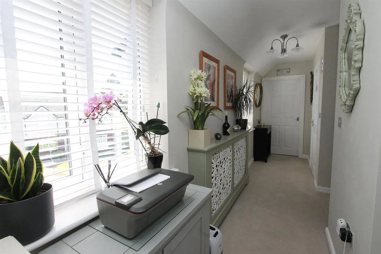 Durrant Mews, Hagley, Stourbridge, photo 9