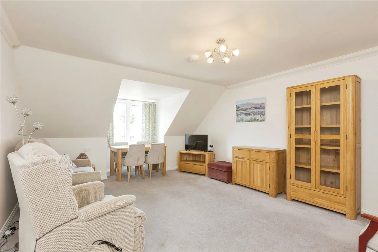 Birchwood Park Avenue, Swanley, BR8, photo 4
