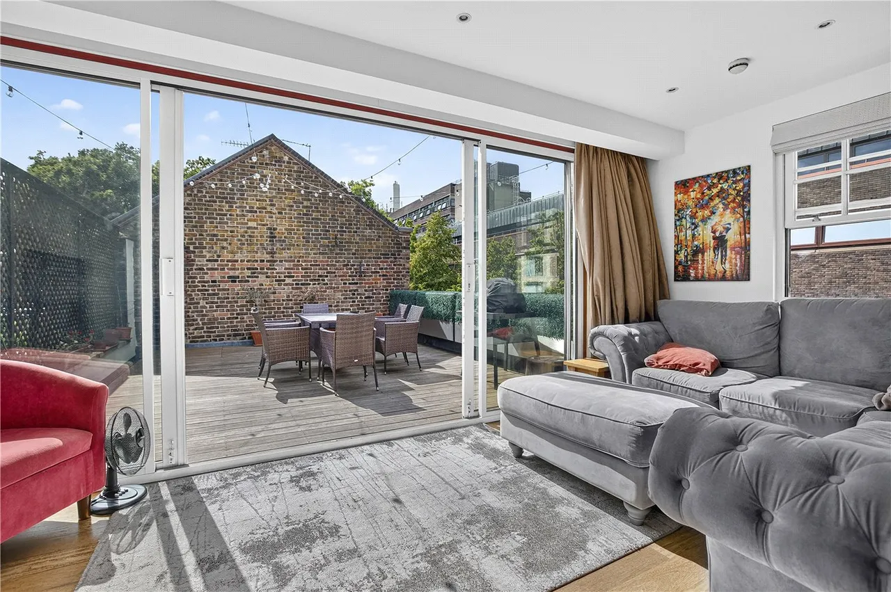 Ashby Street, London, EC1V, photo 5