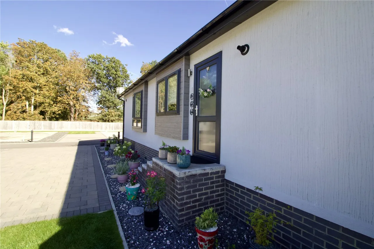 Hathaway Park, Northallerton, DL7, photo 24