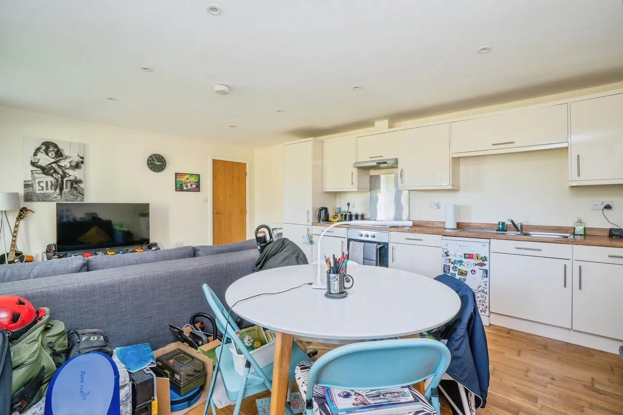 The Spinney, Denmead, PO7, photo 14