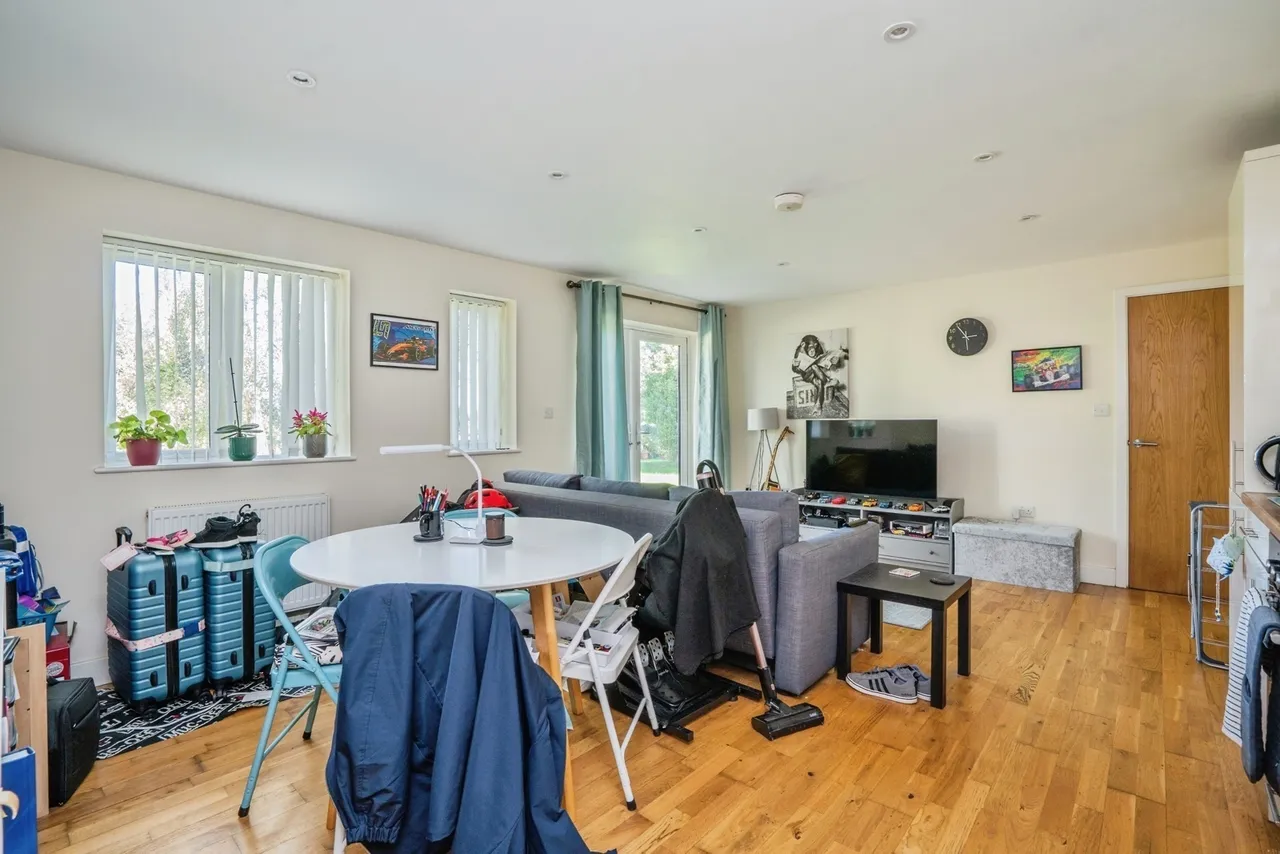 The Spinney, Denmead, PO7, photo 13