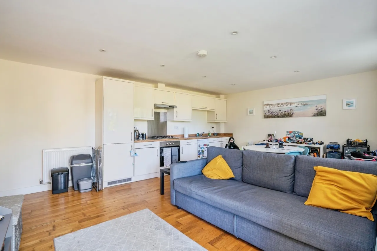 The Spinney, Denmead, PO7, photo 8