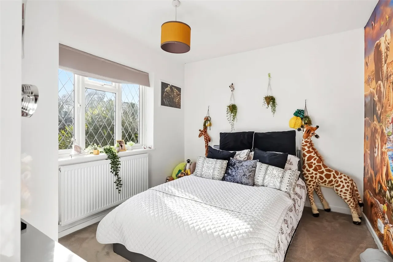 Hawkewood Road, Lower Sunbury, TW16 6HL, photo 16