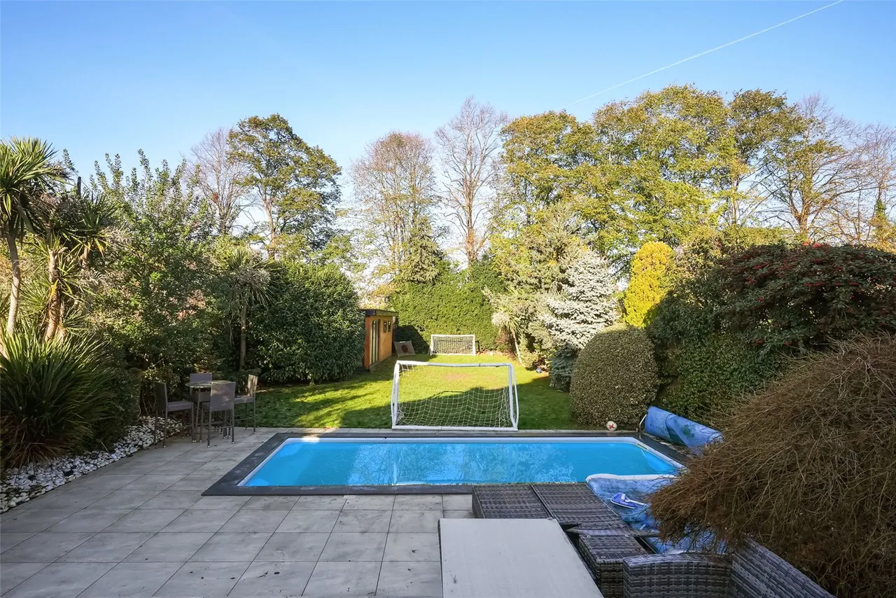 Hawkewood Road, Lower Sunbury, TW16 6HL, photo 22