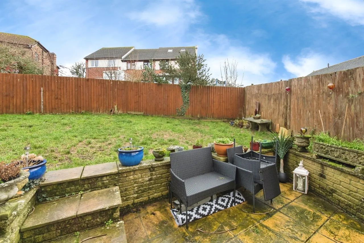 Henley Close, Chardstock, EX13, photo 12