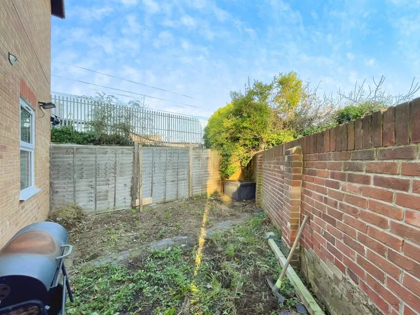 Norfolk Road, Barking, IG11, photo 7