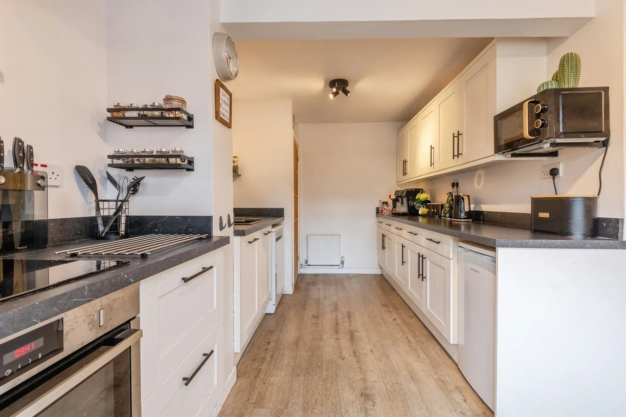 Barrow Drive, Taunton, photo 7