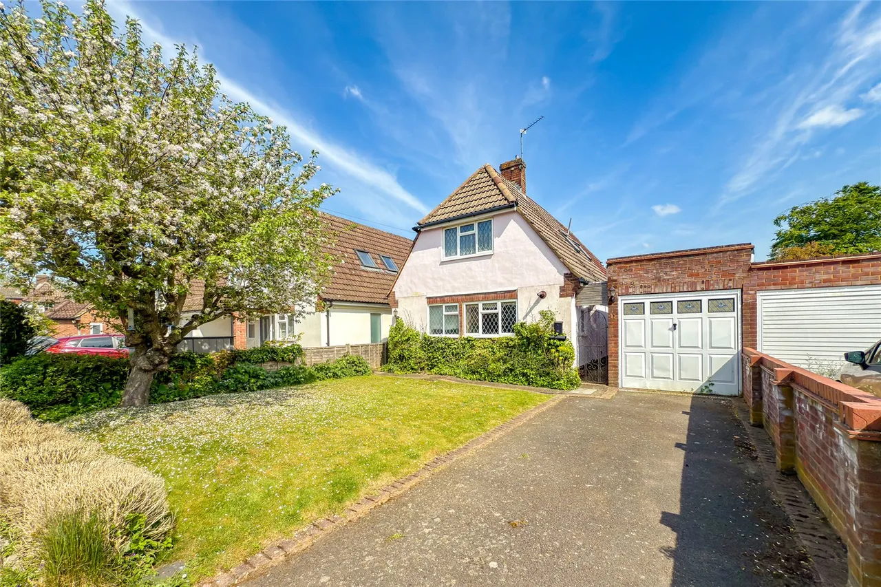 High Ash Road, Wheathampstead, Hertfordshire, AL4 8DY, photo 2