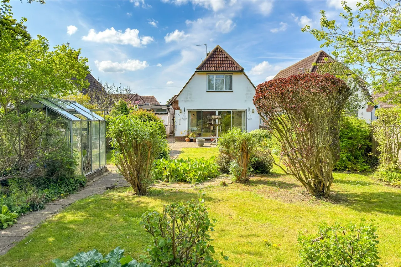 High Ash Road, Wheathampstead, Hertfordshire, AL4 8DY, photo 13