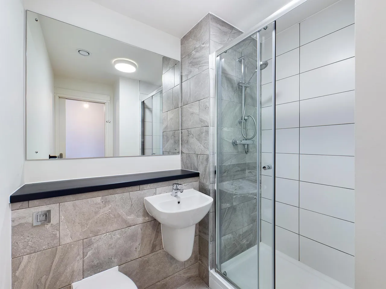 Parr Street, L1, photo 2