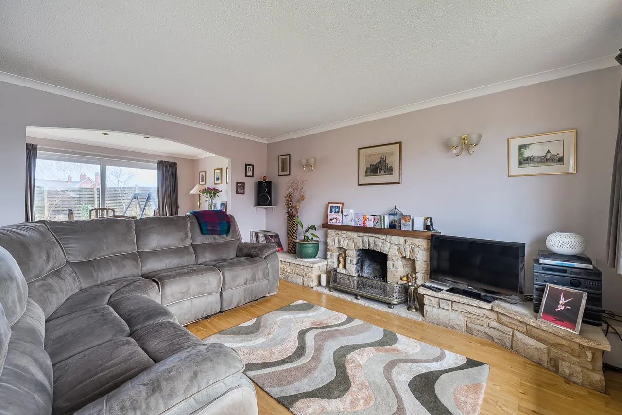 Waverley Close, Odiham, Hampshire, RG29 1AT, photo 6