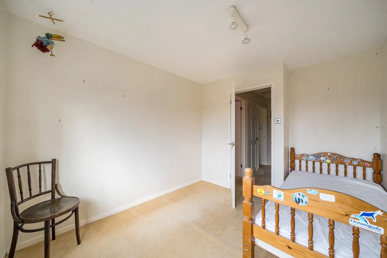Waverley Close, Odiham, Hampshire, RG29 1AT, photo 14
