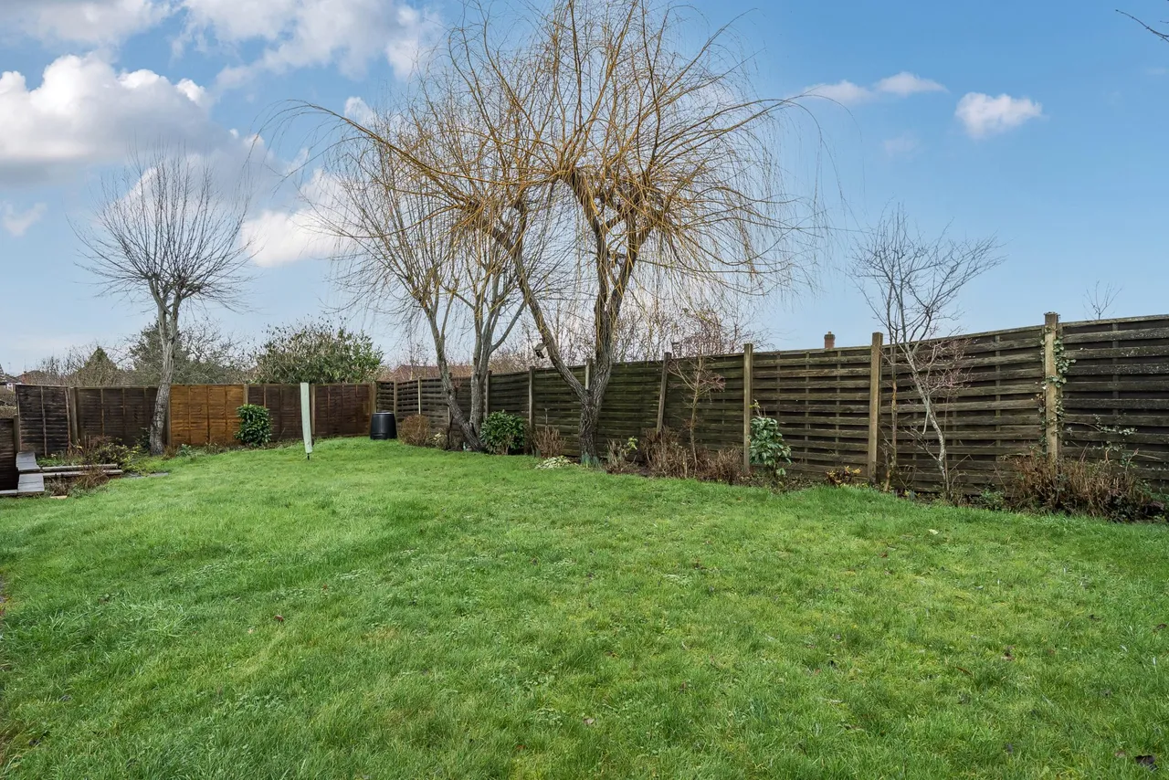 Waverley Close, Odiham, Hampshire, RG29 1AT, photo 17
