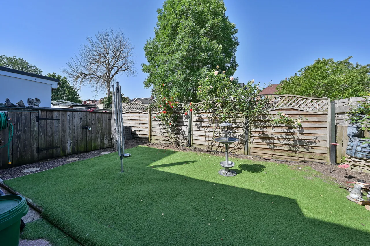 76 Radnor Road, Harrow, photo 8