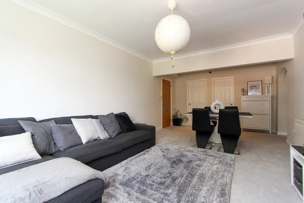 Flat 6, Kings Court Hill Village Road, Sutton Coldfield, Sutton Coldfield, B75 5DP, photo 5