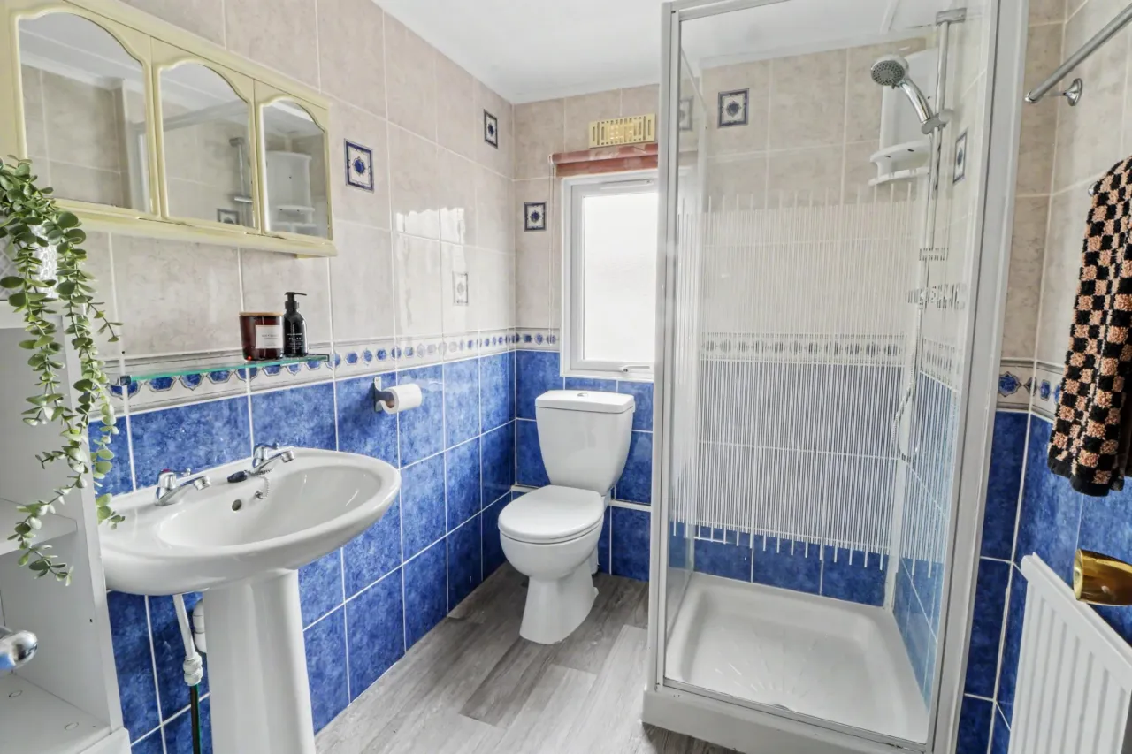 Woodrow Lane, Great Moulton, photo 11