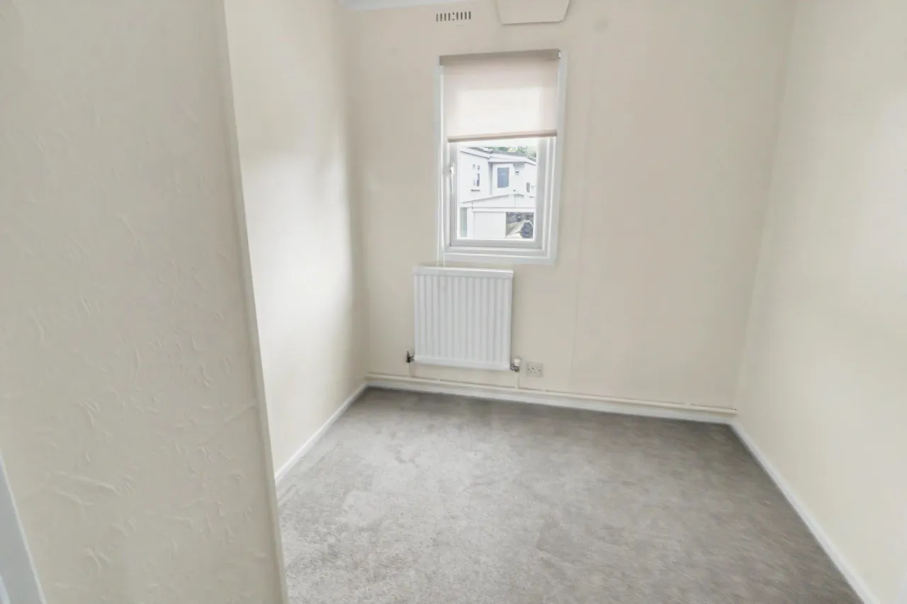 Woodrow Lane, Great Moulton, photo 10
